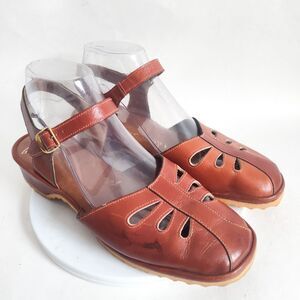 Revelations Vintage Boho Leather Rubber Sole Brown Mary Janes Sandals 7.5 Wide